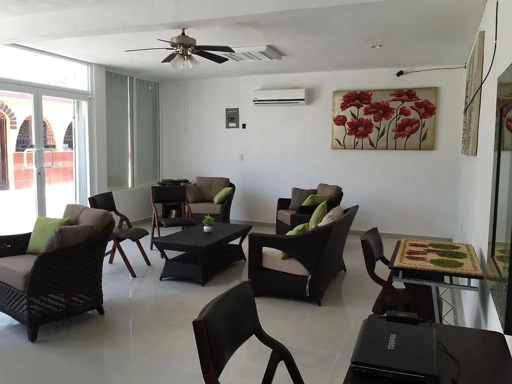 Hotel Isleno Isla Mujeres 3*,  Messico
