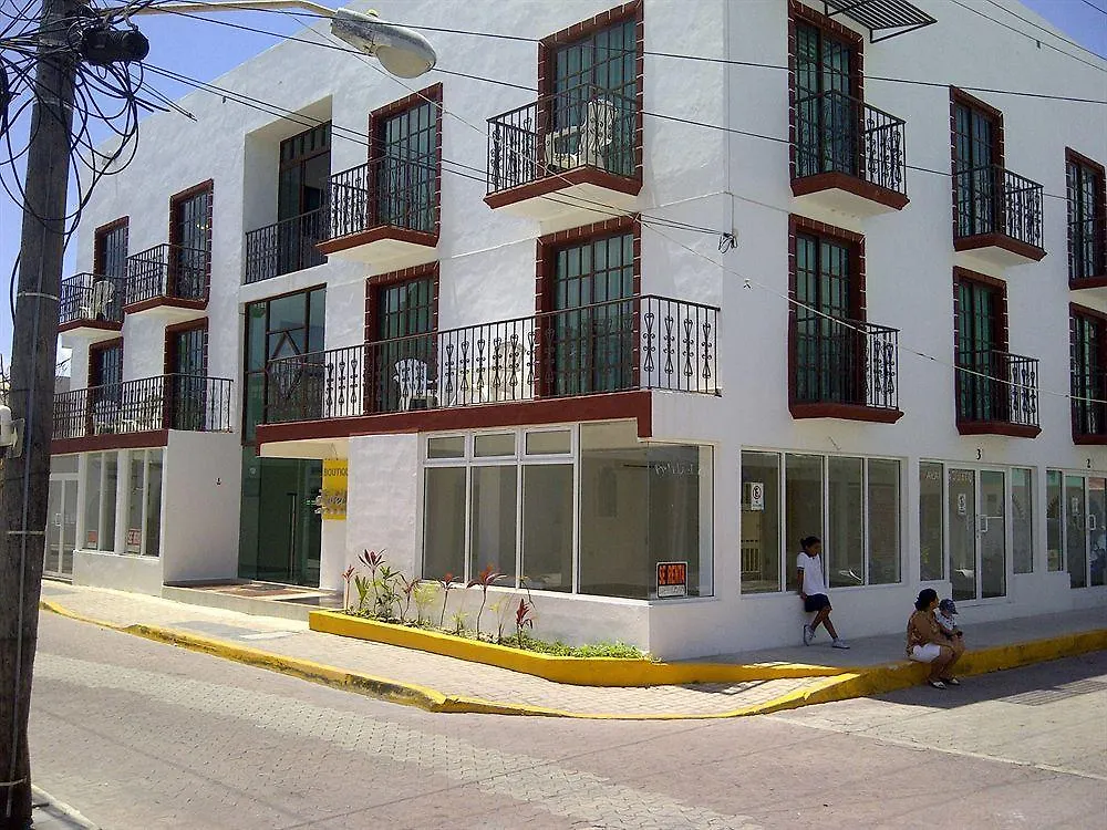 Hotel Isleno Isla Mujeres 3*,